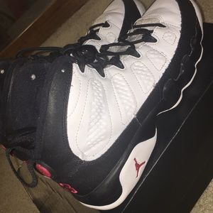 JORDAN BASKETBALL SHOES